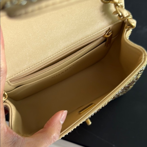 *RARE* 2025 Chanel Gold Mini Flap Bag - Gold Sparkle - Picture 7 of 16